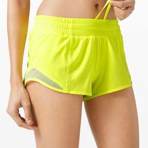 Luluemon hotty hots, size 4 low rise in highlight yellow